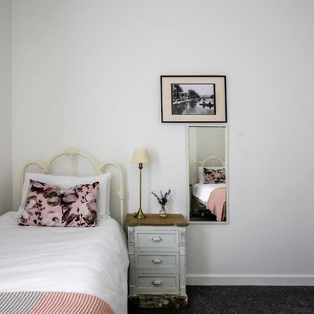 Chester Stays - Lovely 2 Bedroom House In The Heart Of Chester Exterior photo